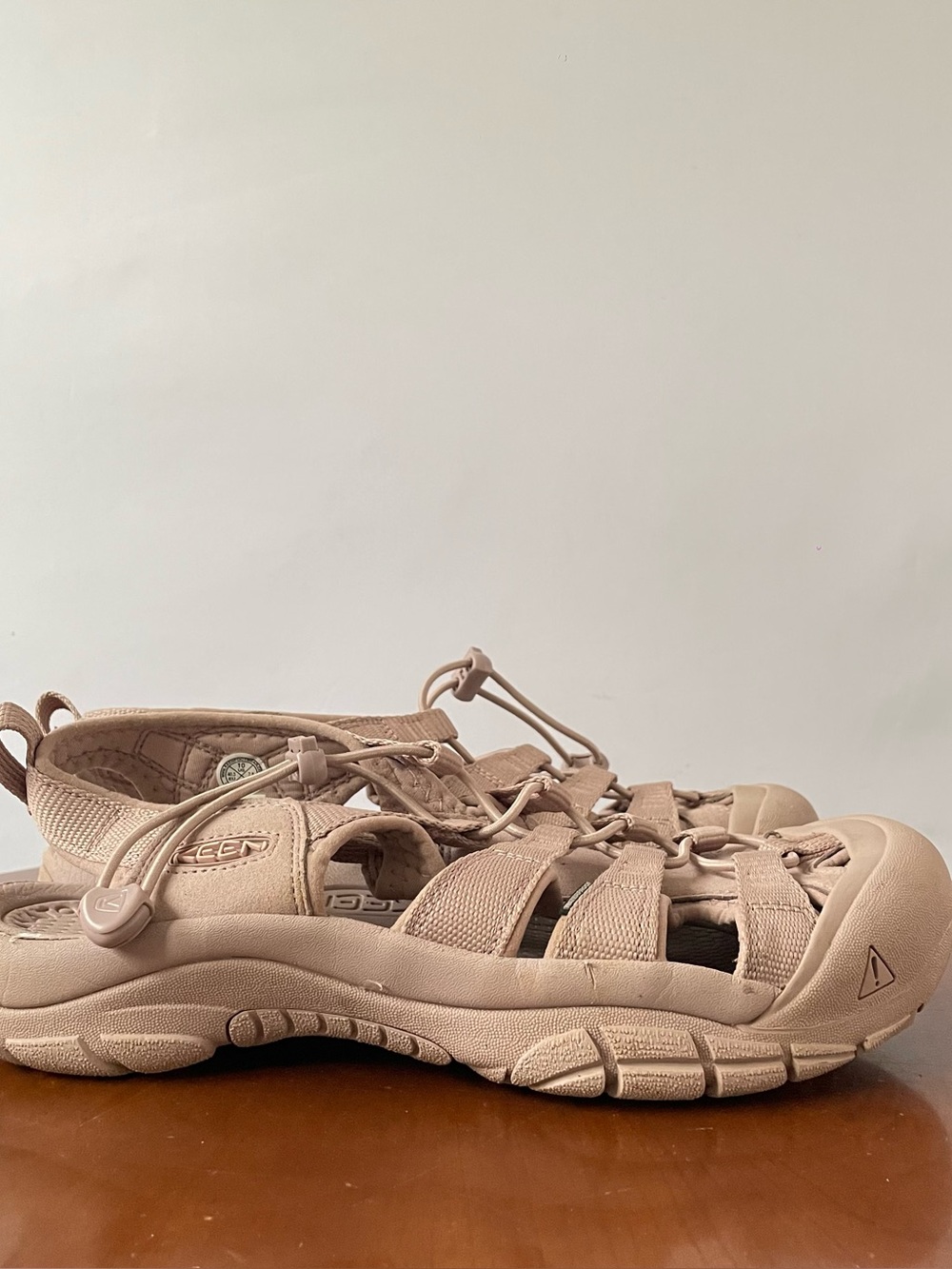 KEEN Women's Newport H2 Sandal | US 10